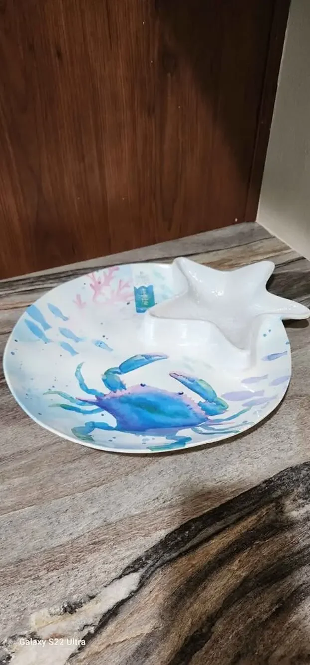 Sigrid Olsen blue crab 100 percent melamine material chip and dip platter
